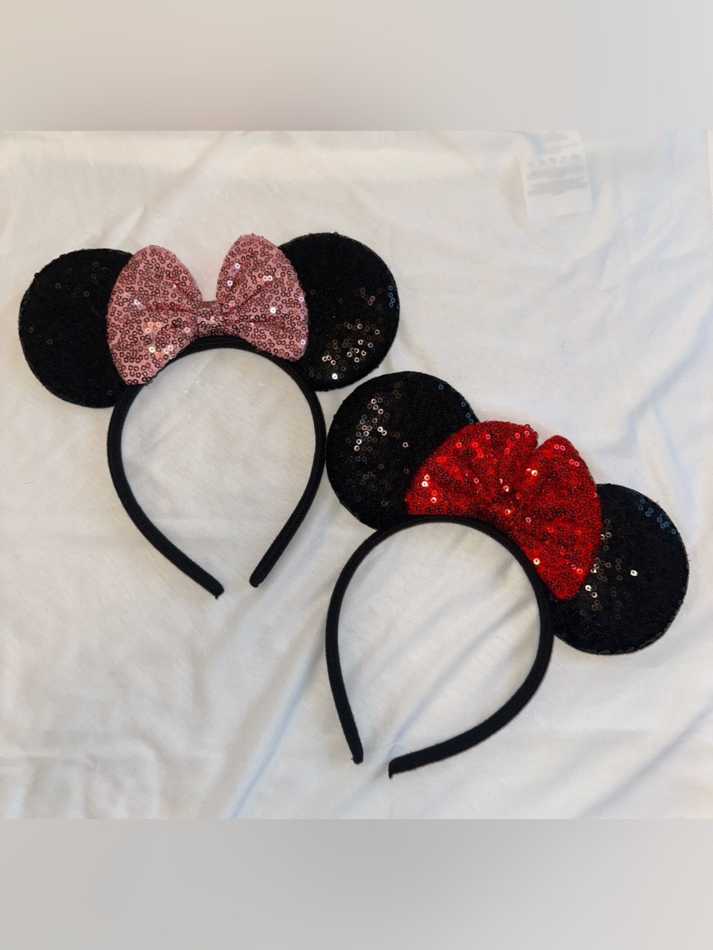 🩷Minnie Ears Black sequin with Bow - NEW
